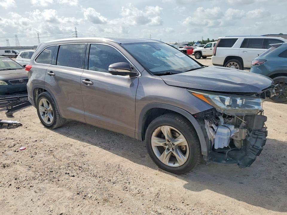 2018 TOYOTA HIGHLANDER LIMITED 4