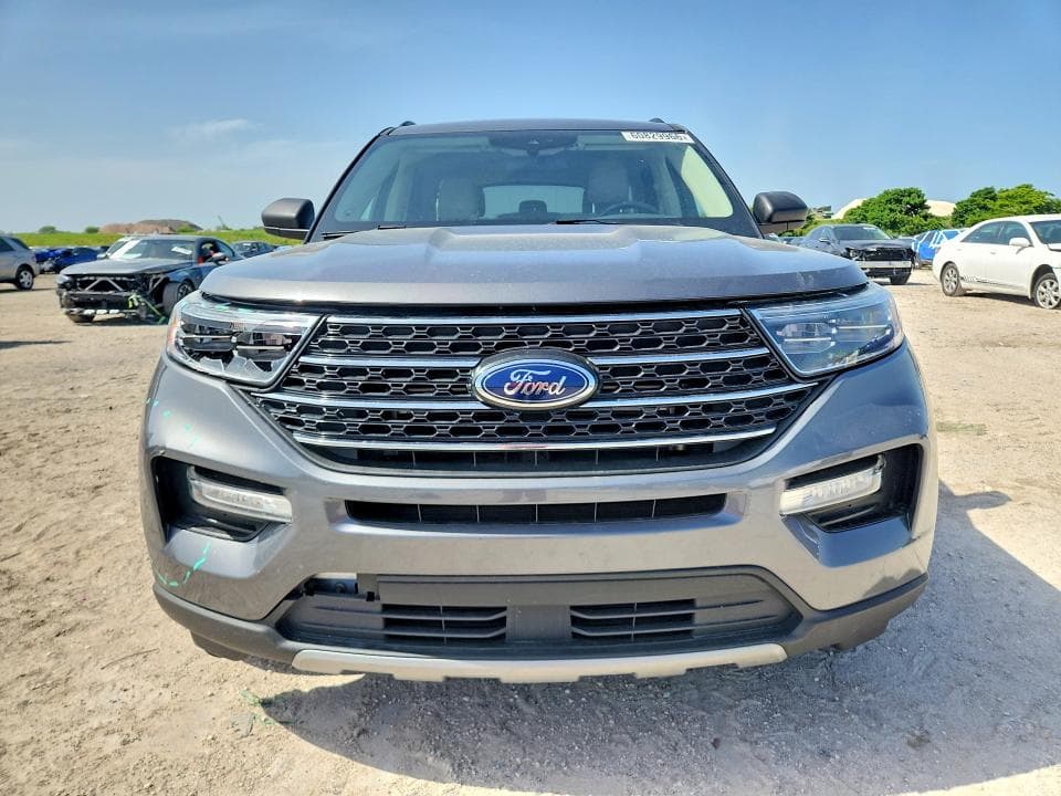 2023 FORD EXPLORER XLT 5