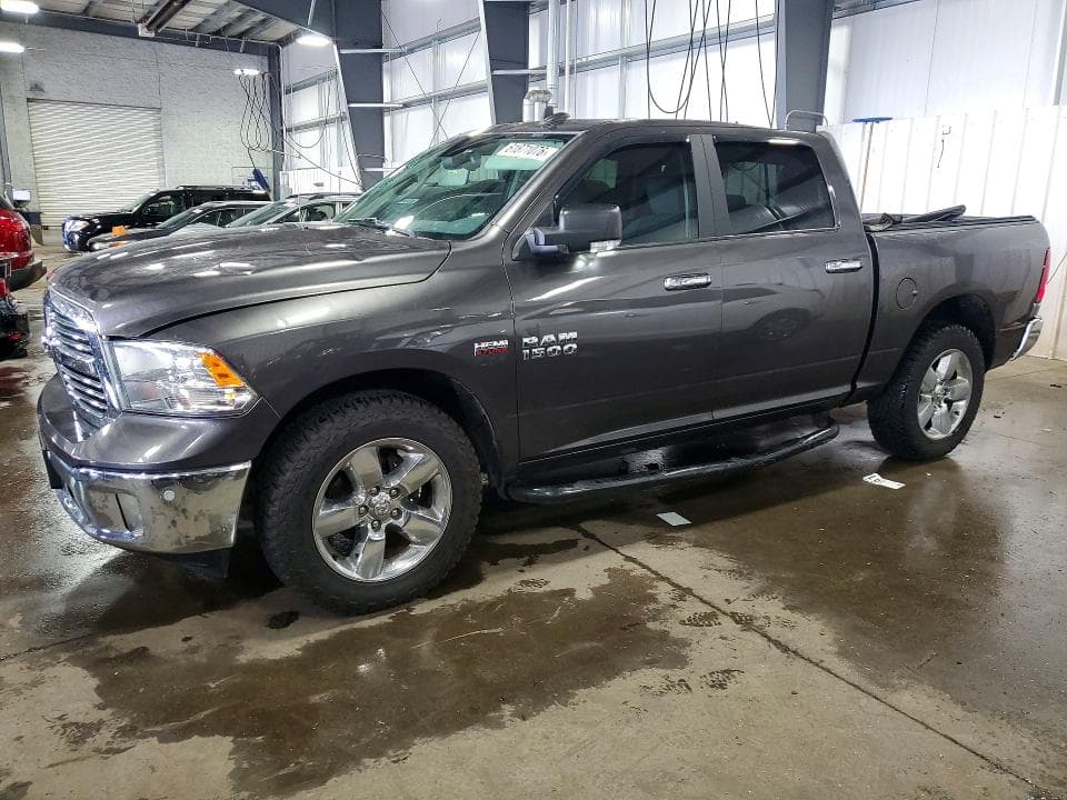 2018 RAM 1500 SLT - 1