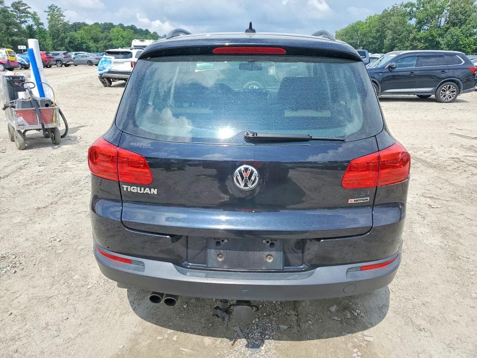 2017 VOLKSWAGEN TIGUAN S 6