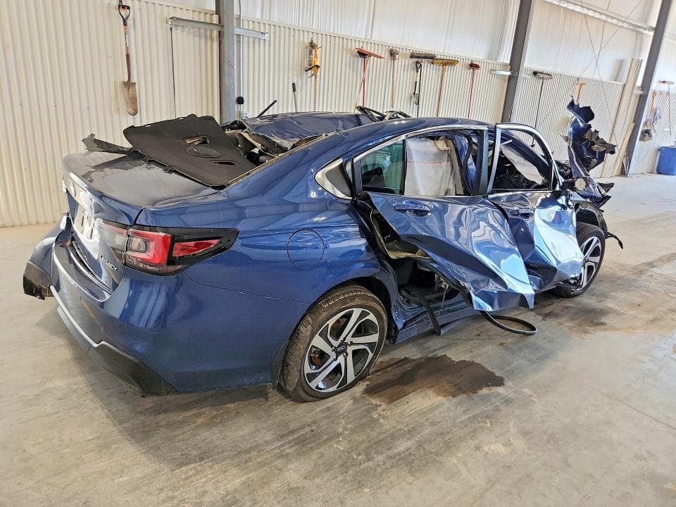 2021 SUBARU LEGACY LIMITED 3