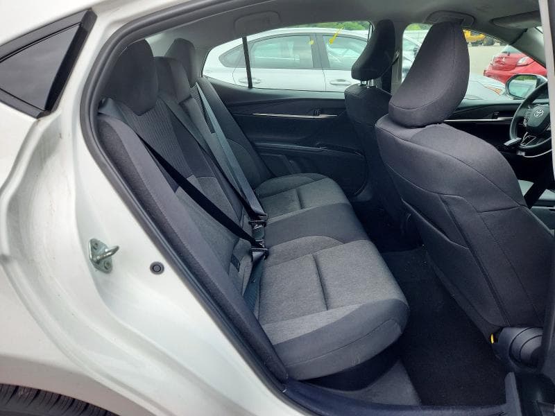 2025 TOYOTA CAMRY LE 10
