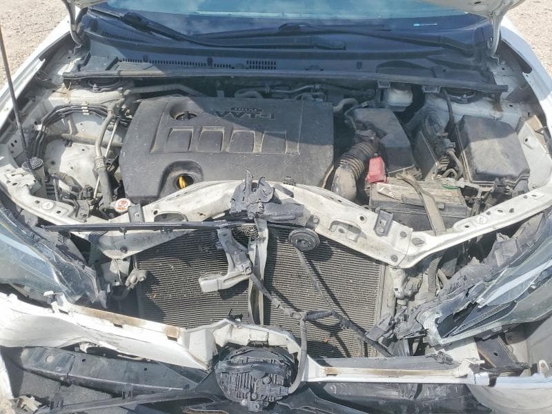2019 TOYOTA COROLLA LE 11