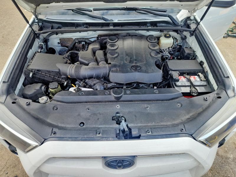 2021 TOYOTA 4RUNNER SR5 12
