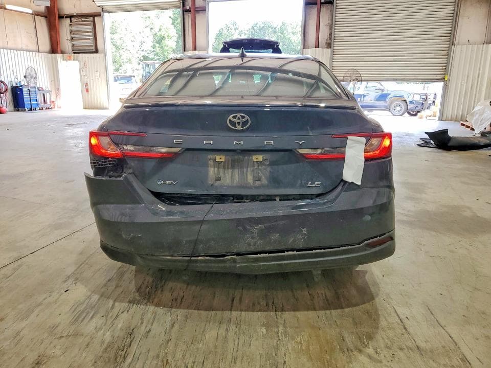 2025 TOYOTA CAMRY LE 6