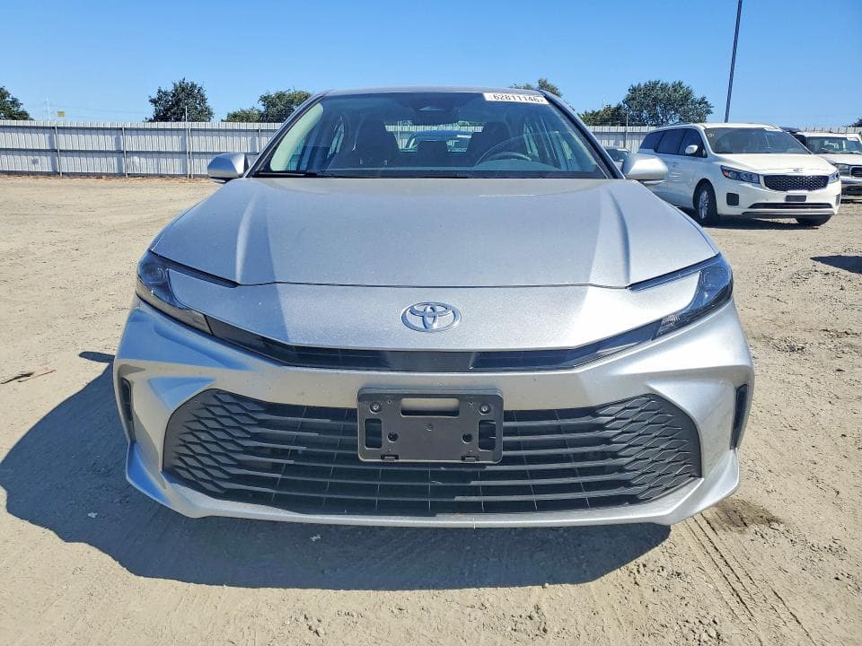 2026 TOYOTA CAMRY LE 5