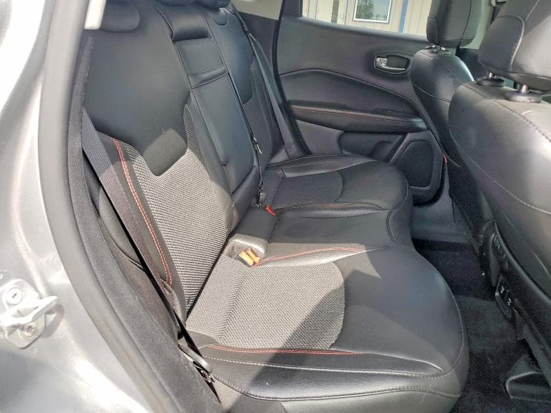 2019 JEEP COMPASS TRAILHAWK 11