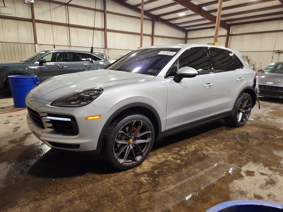 2019 PORSCHE CAYENNE - 1