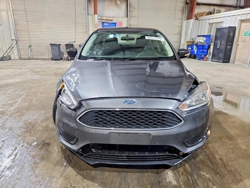 2017 FORD FOCUS SE 5