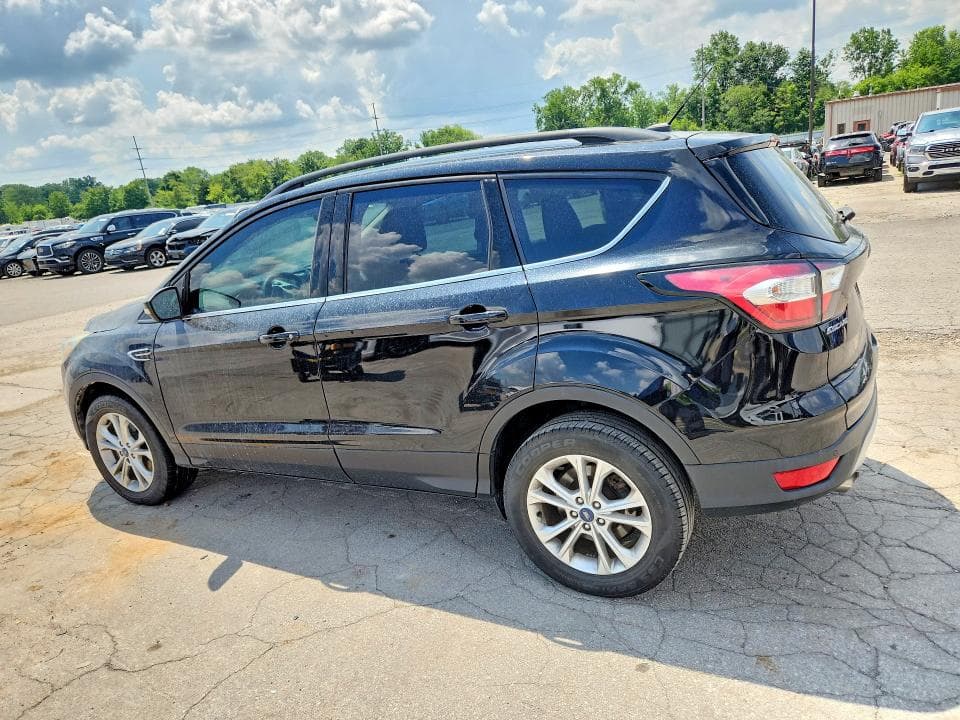 2017 FORD ESCAPE SE 2
