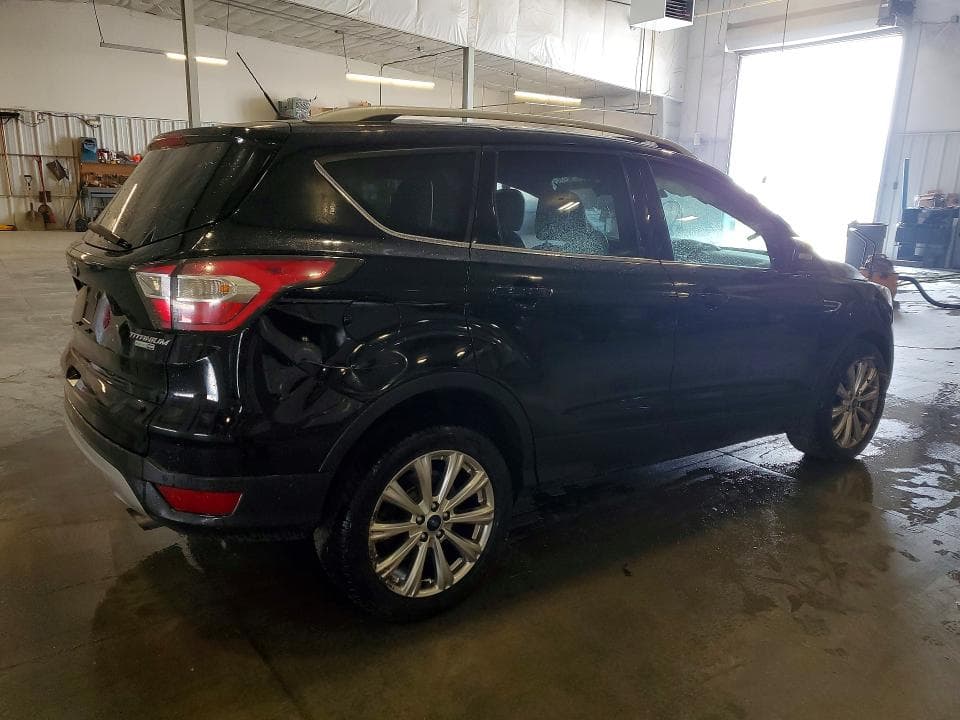 2017 FORD ESCAPE TITANIUM 3