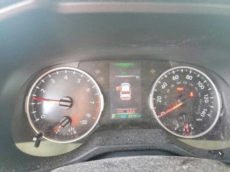 2021 TOYOTA RAV4 LE 9
