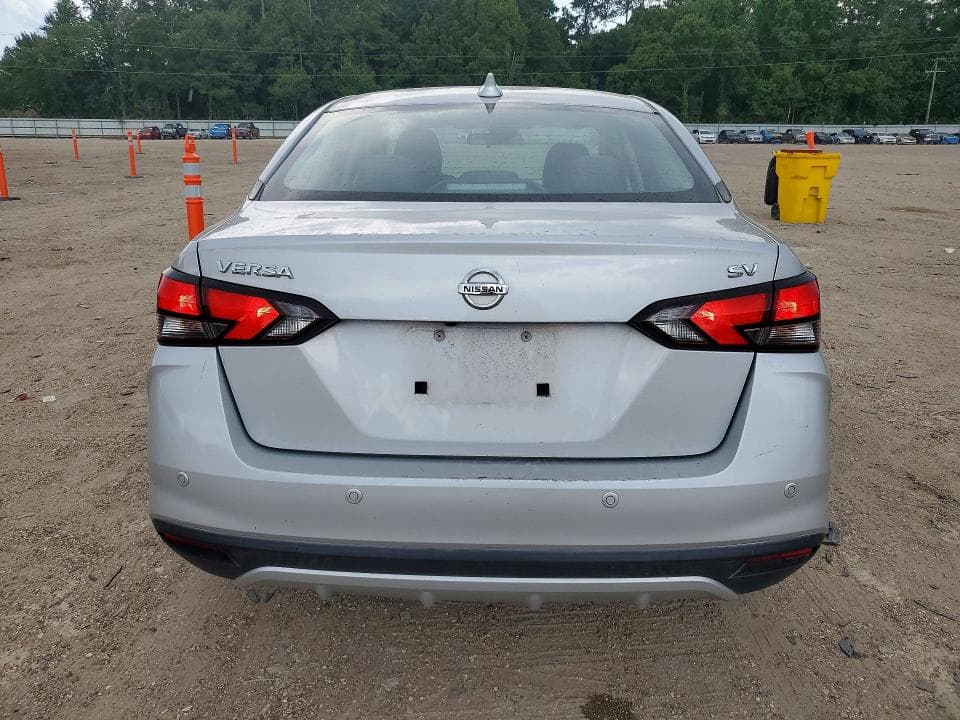 2021 NISSAN VERSA SV 6