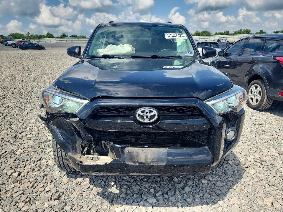 2019 TOYOTA 4RUNNER SR5 5