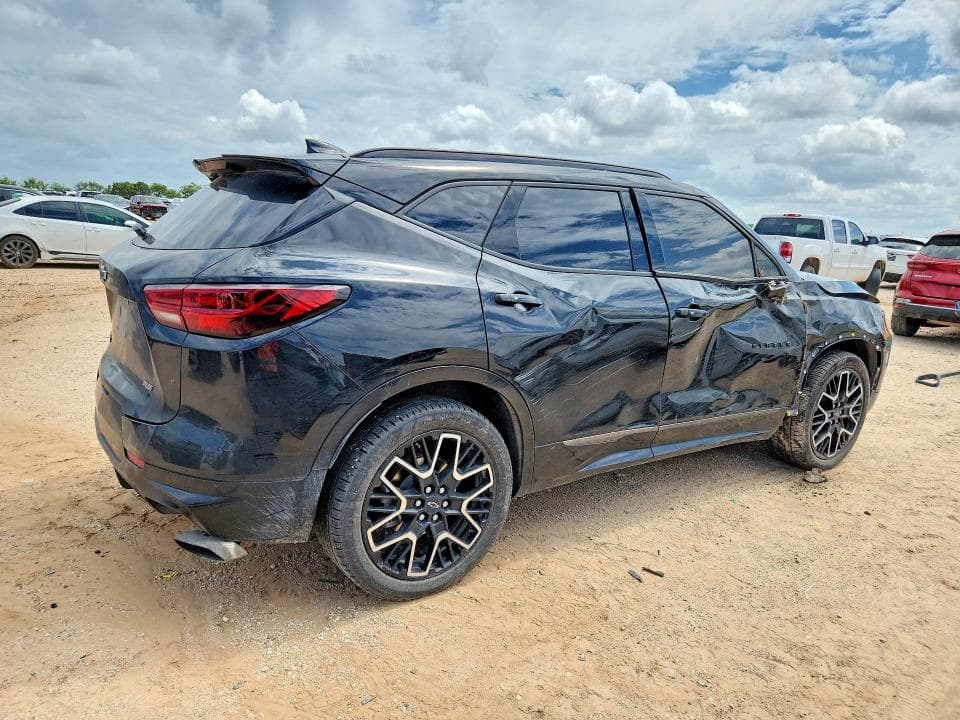 2023 CHEVROLET BLAZER RS 3