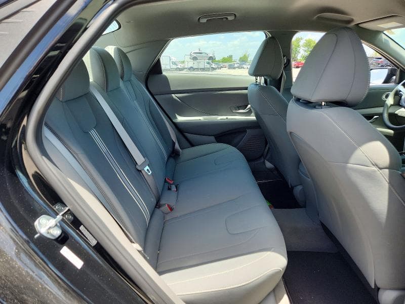 2023 HYUNDAI ELANTRA SEL 10