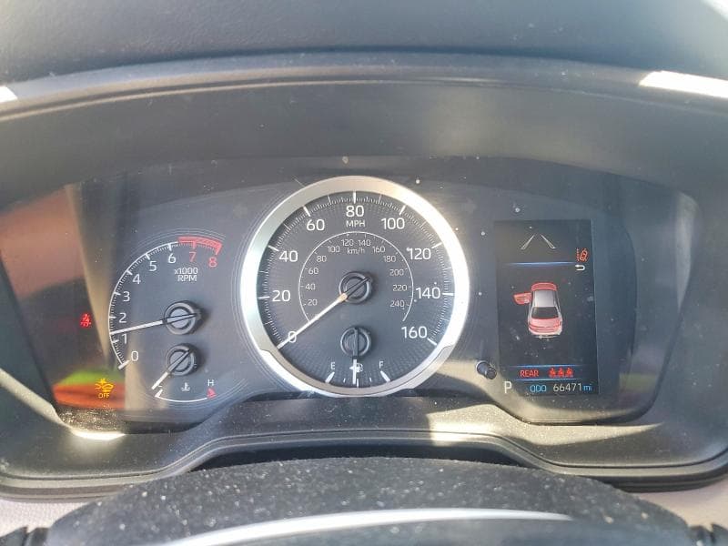2021 TOYOTA COROLLA LE 9