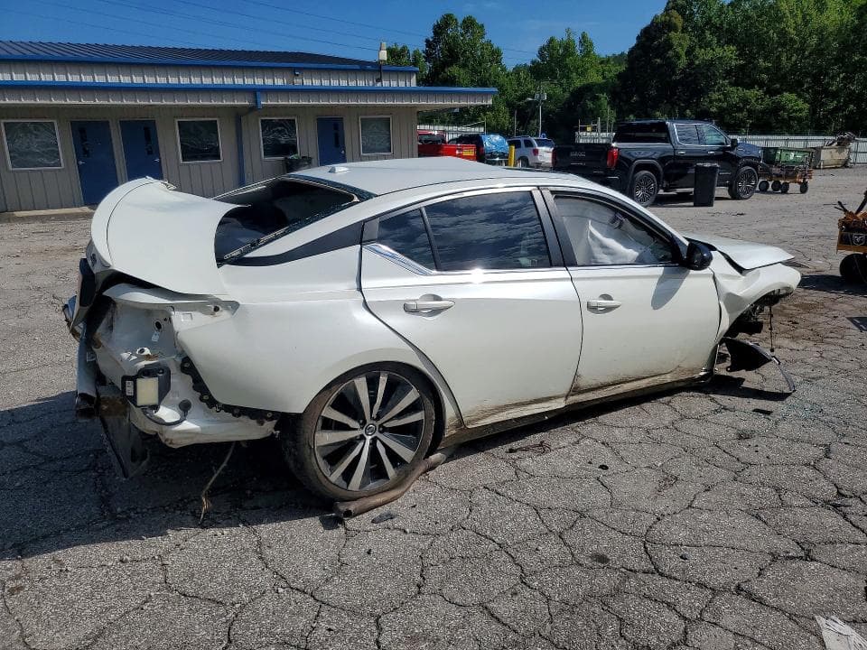 2019 NISSAN ALTIMA SR 3