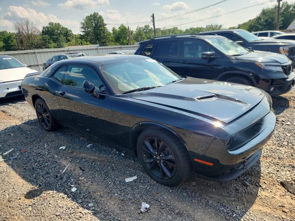 2020 DODGE CHALLENGER SXT 4