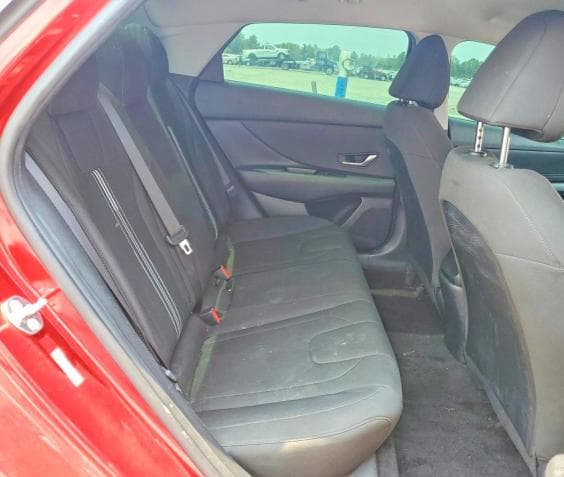 2023 HYUNDAI ELANTRA SEL 10