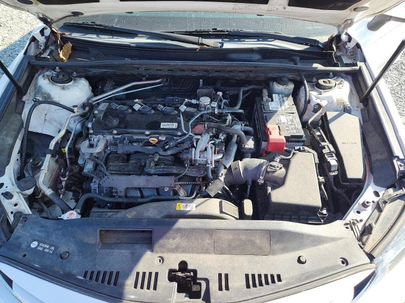 2018 TOYOTA CAMRY LE 11