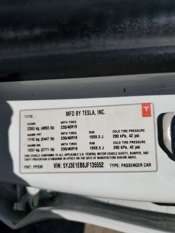 2018 TESLA MODEL 3 12