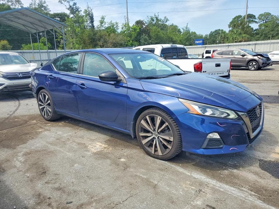 2019 NISSAN ALTIMA SR 4