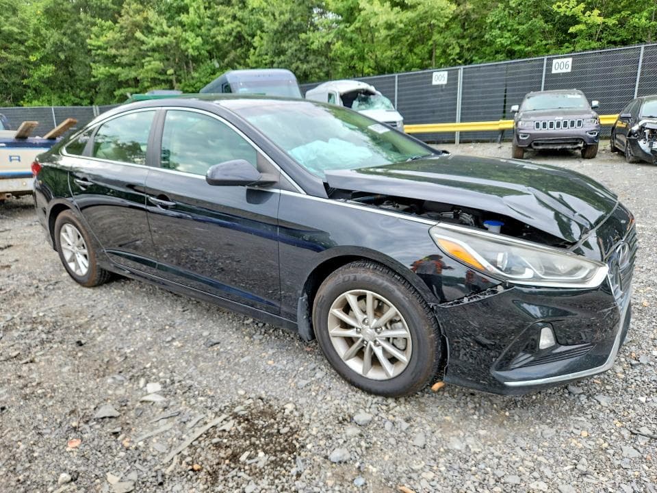 2019 HYUNDAI SONATA SE 4