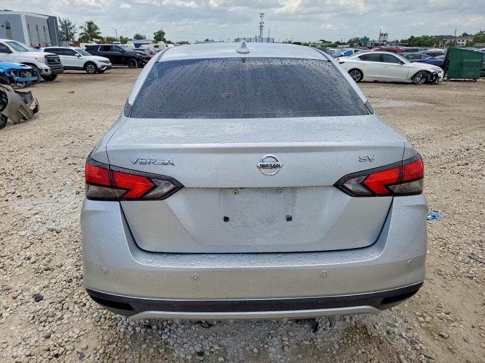 2021 NISSAN VERSA SV 6