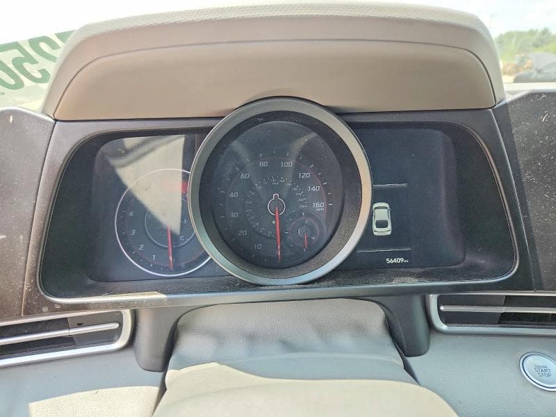 2021 HYUNDAI ELANTRA SEL 9