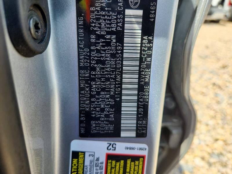 2020 TOYOTA CAMRY SE 12