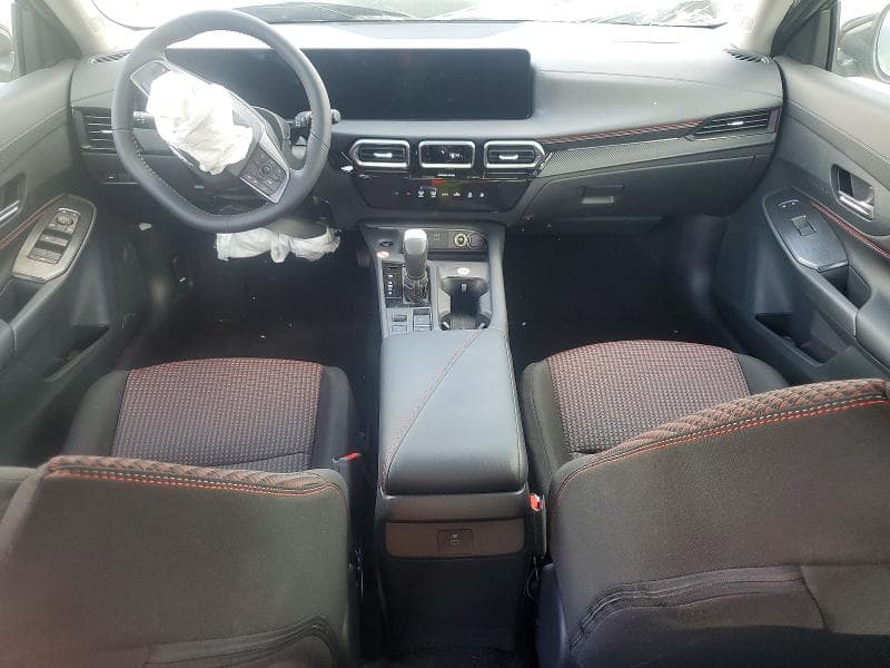 2026 NISSAN SENTRA SR 8