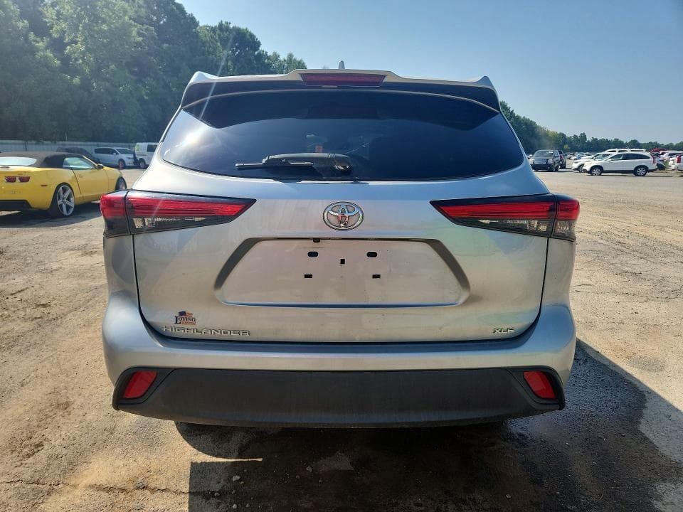 2020 TOYOTA HIGHLANDER XLE 6