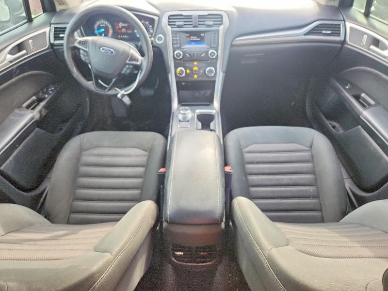 2017 FORD FUSION SE 8