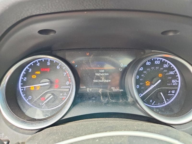 2018 TOYOTA CAMRY XLE V6 9