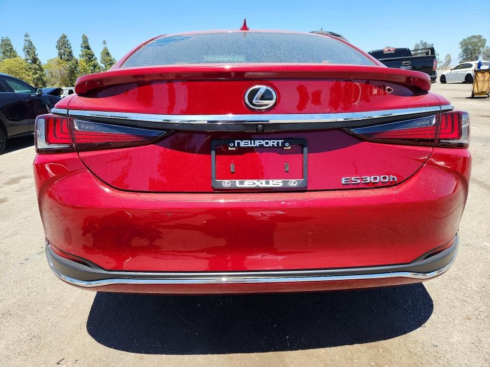 2025 LEXUS ES 300H BASE 6