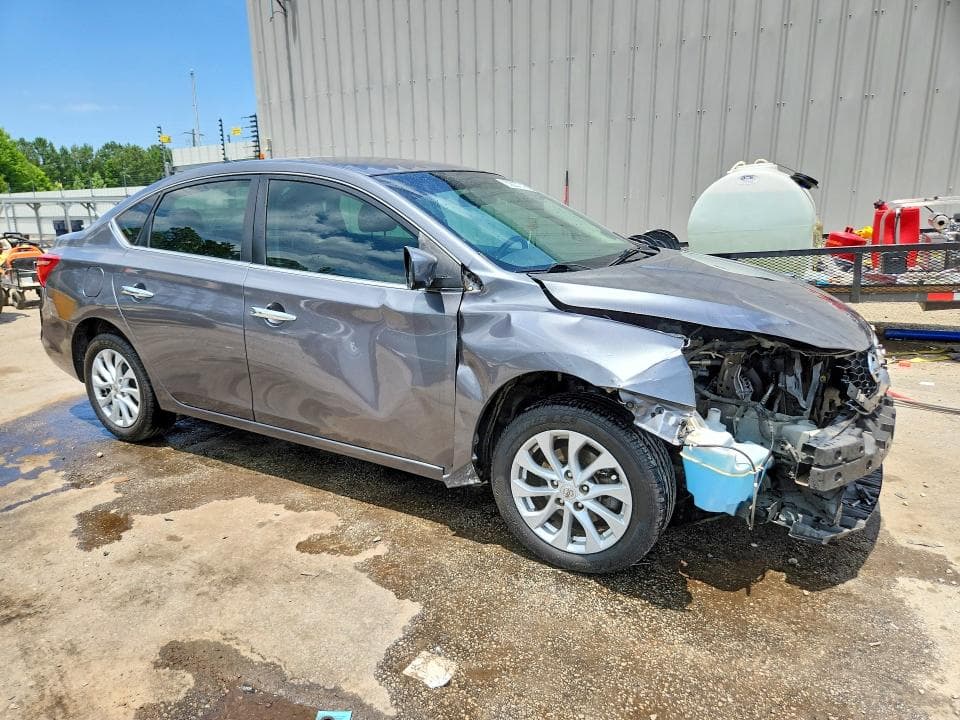 2018 NISSAN SENTRA SV 4