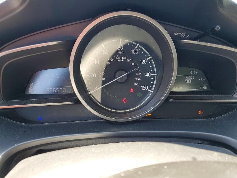 2018 MAZDA 3 TOURING 9