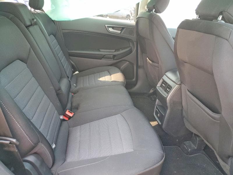 2018 FORD EDGE SE 11