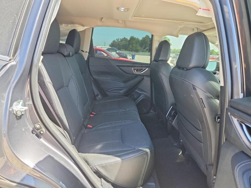 2023 SUBARU FORESTER TOURING 10