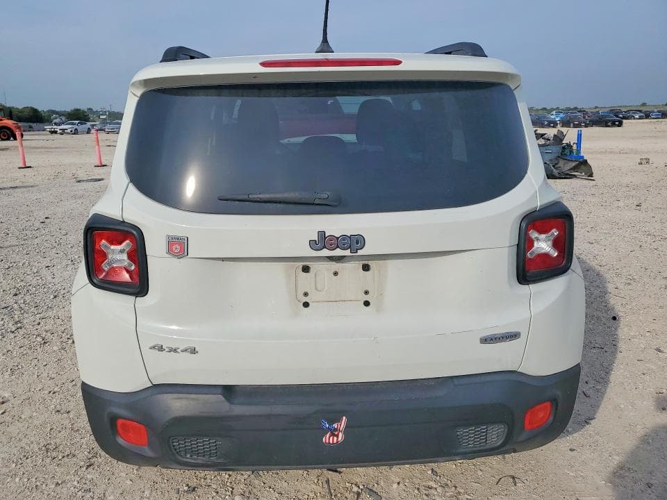 2017 JEEP RENEGADE LATITUDE 6