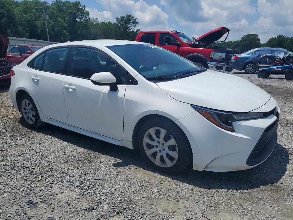2023 TOYOTA COROLLA LE 4