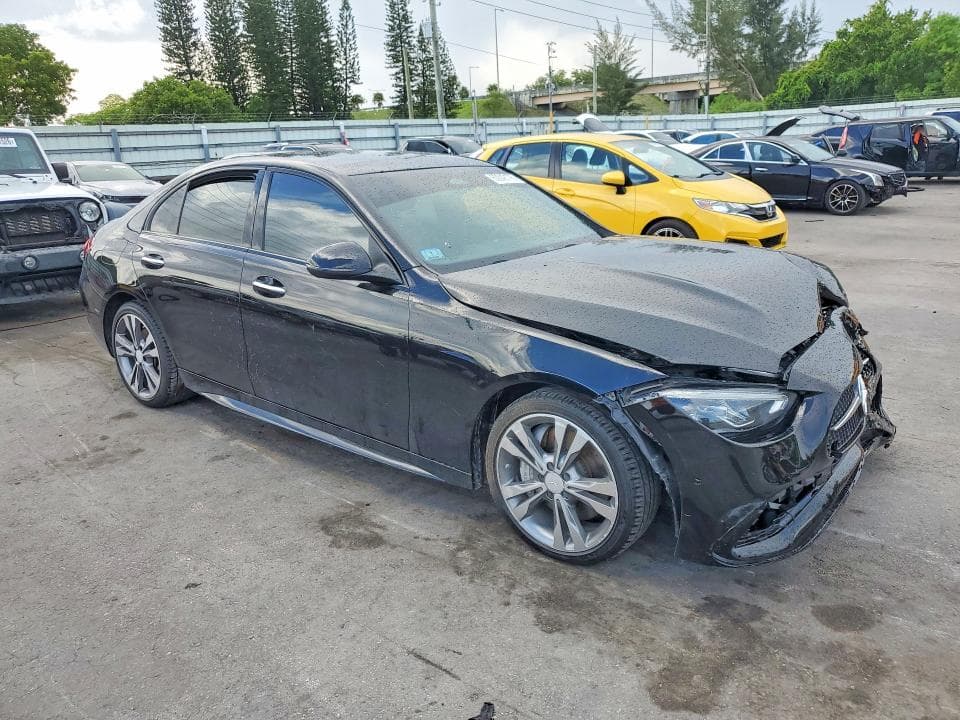 2024 MERCEDES-BENZ C 300 4