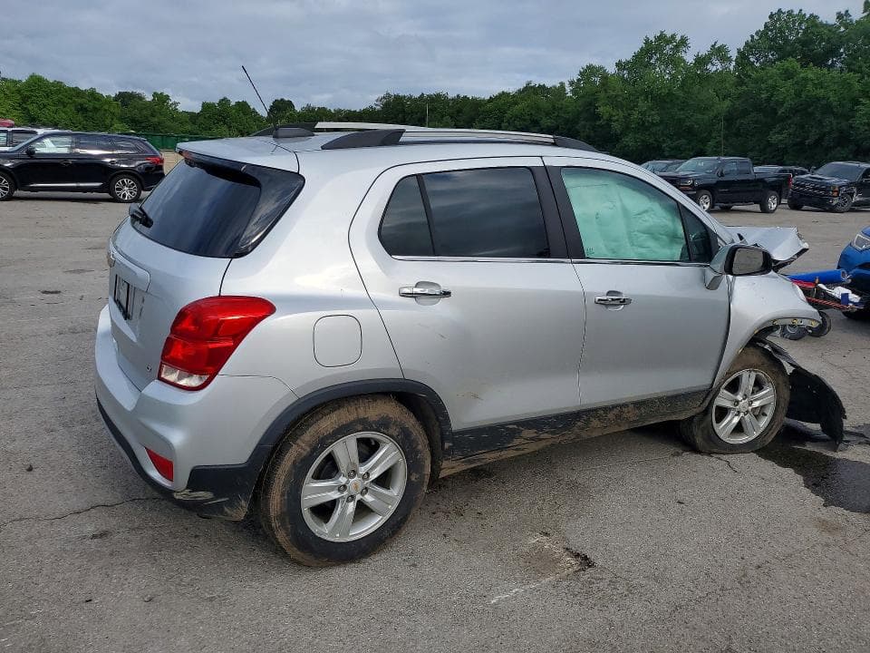 2020 CHEVROLET TRAX 1LT 3