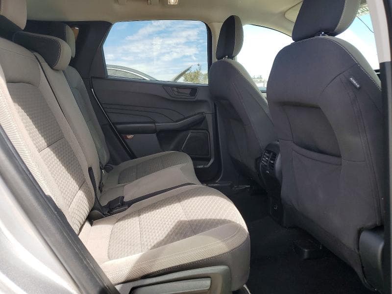 2022 FORD ESCAPE SE 11