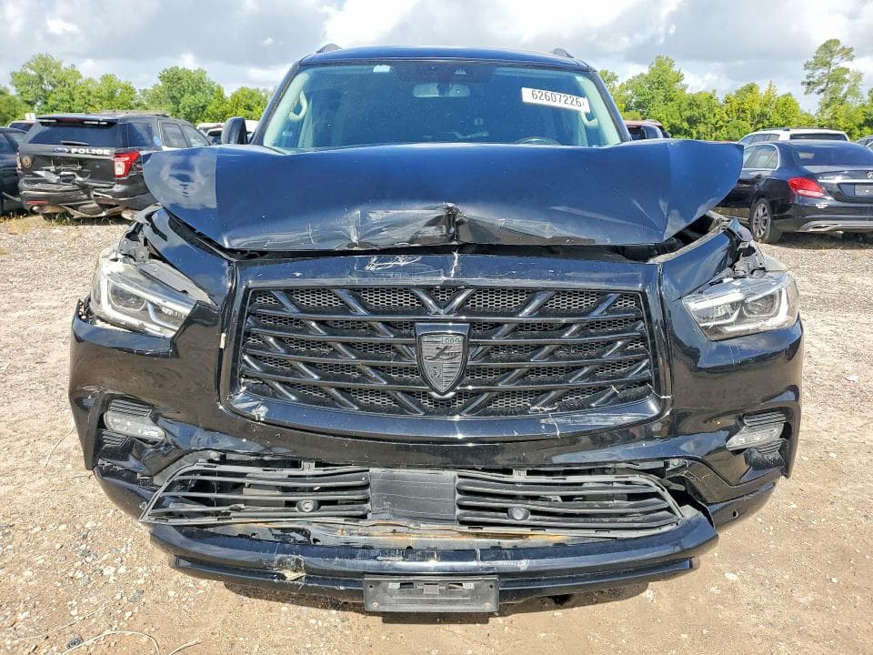 2018 INFINITI QX80 BASE 5
