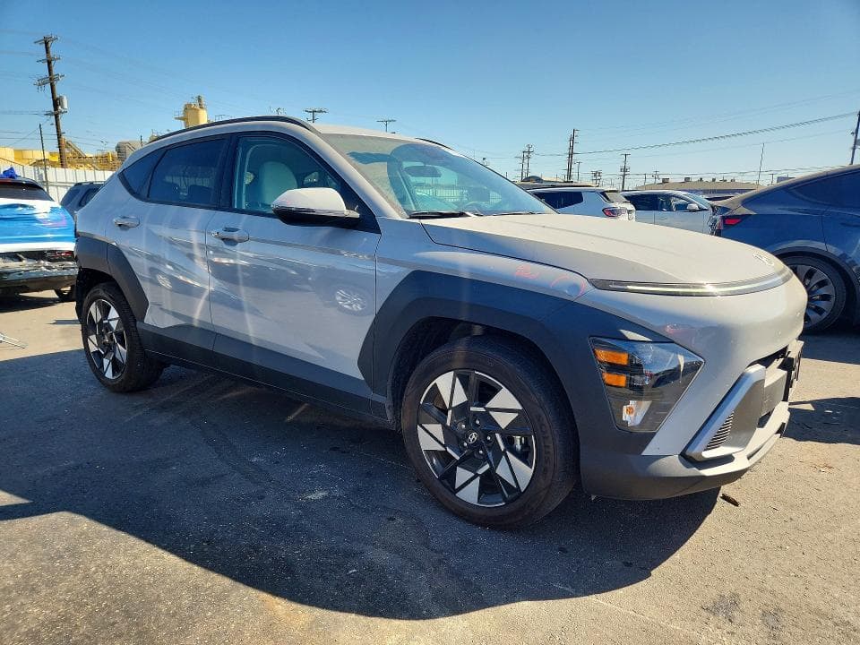 2025 HYUNDAI KONA SEL 4