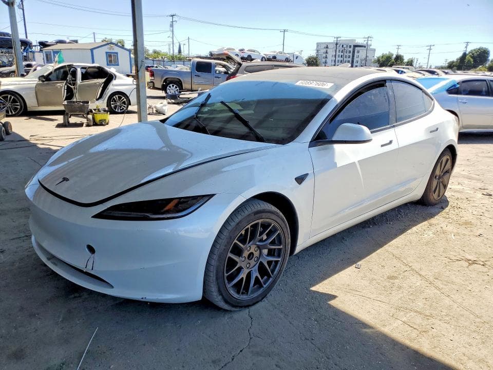 2026 TESLA MODEL 3 - 1