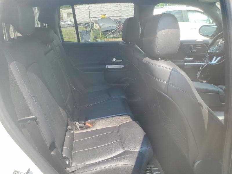 2020 MERCEDES-BENZ GLB 250 11