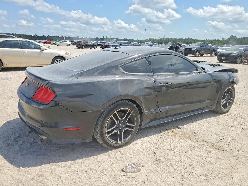 2020 FORD MUSTANG 3